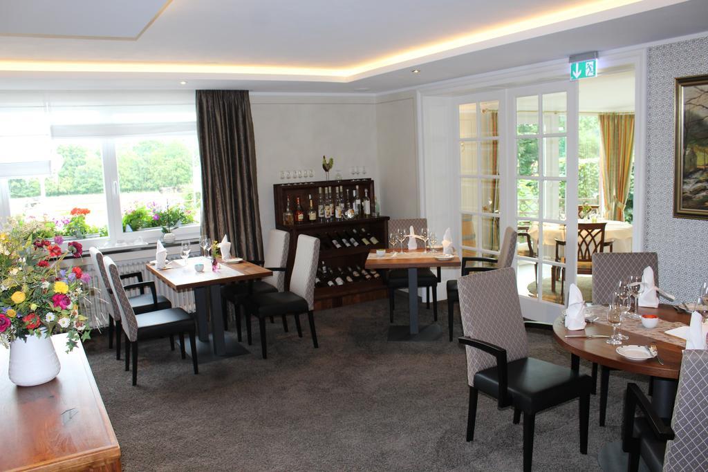 Landgasthof Gut Marienbildchen 로에트겐 외부 사진