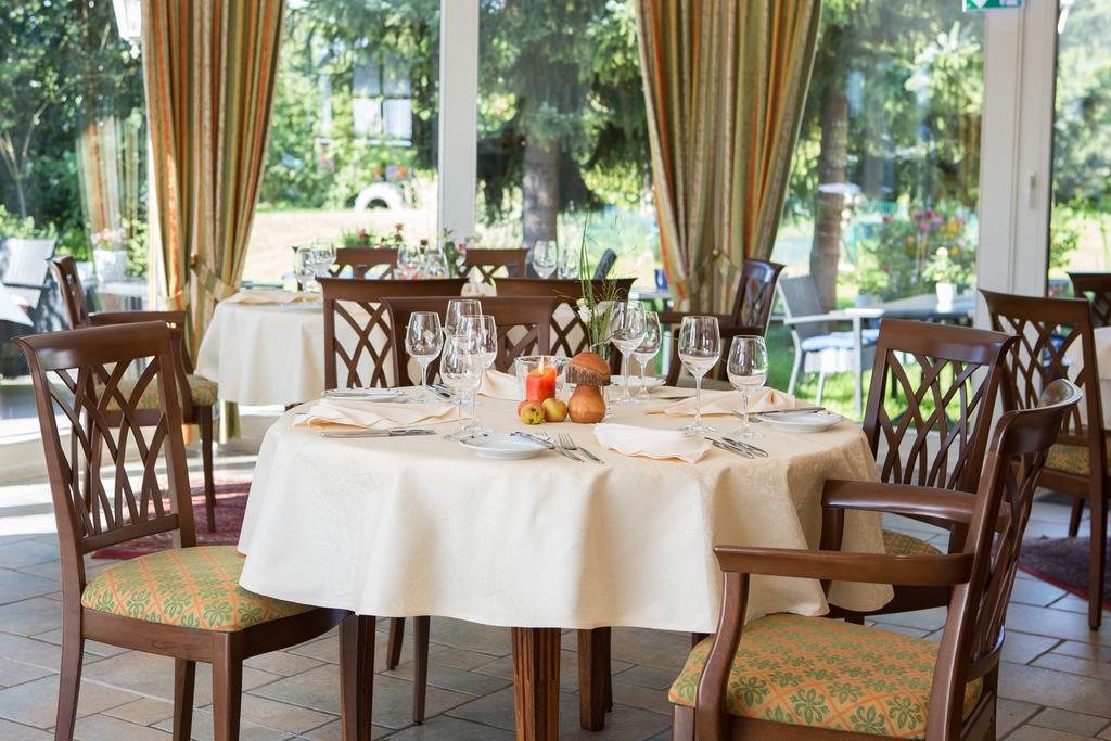 Landgasthof Gut Marienbildchen 로에트겐 외부 사진